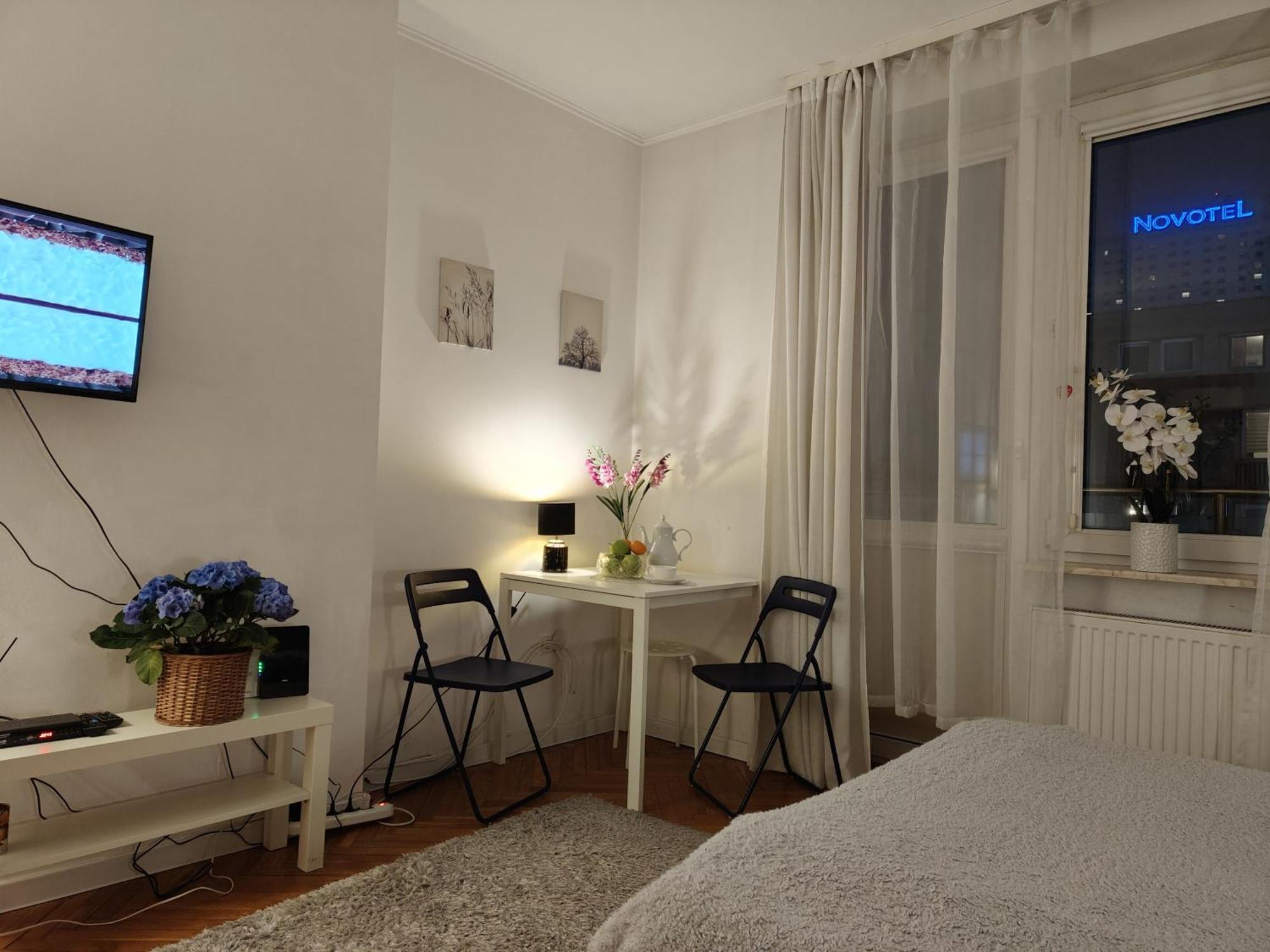 Central Studio Apartments วอร์ซอ ภายนอก รูปภาพ